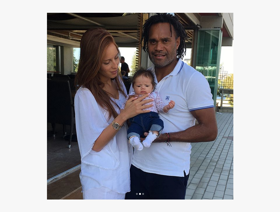 Football Player Woman Marriage Child - Christian Karembeu Et Sa Compagne, Transparent Clipart