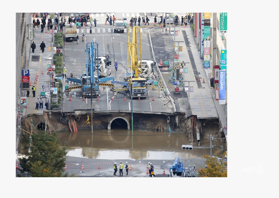 Transparent Sinkhole Png - Dziura Na Skrzyzowaniu W Japoni, Transparent Clipart